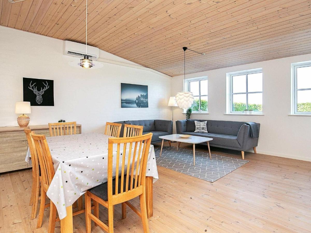 6 Person Holiday Home In Fåborg Cameră foto