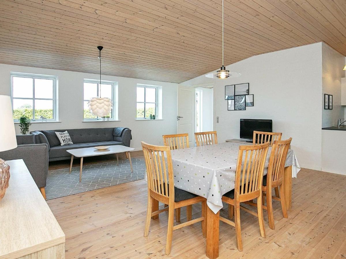 6 Person Holiday Home In Fåborg Cameră foto